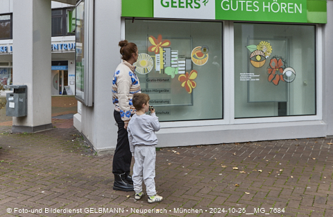 25.10.2025 - Illustrationen und Wall Art mit Katharina Konte und Architekten Herbert Kocht des Marx-Zentrum  